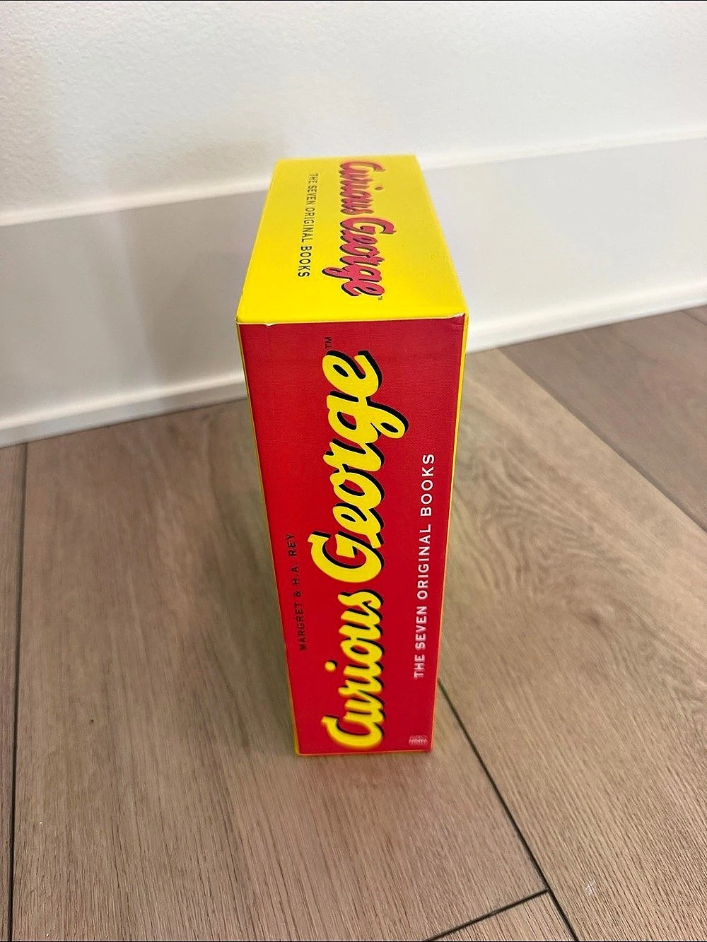 Curious George Classic Collection 8-Book Set - Picture 6 of 6